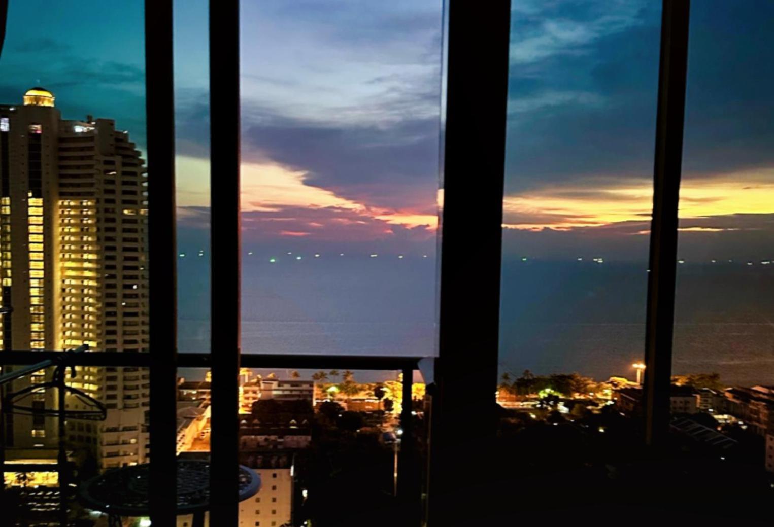 芭提雅高层海景奢华公寓the Riviera Jomtien生香家直达海滩2704 Екстер'єр фото
