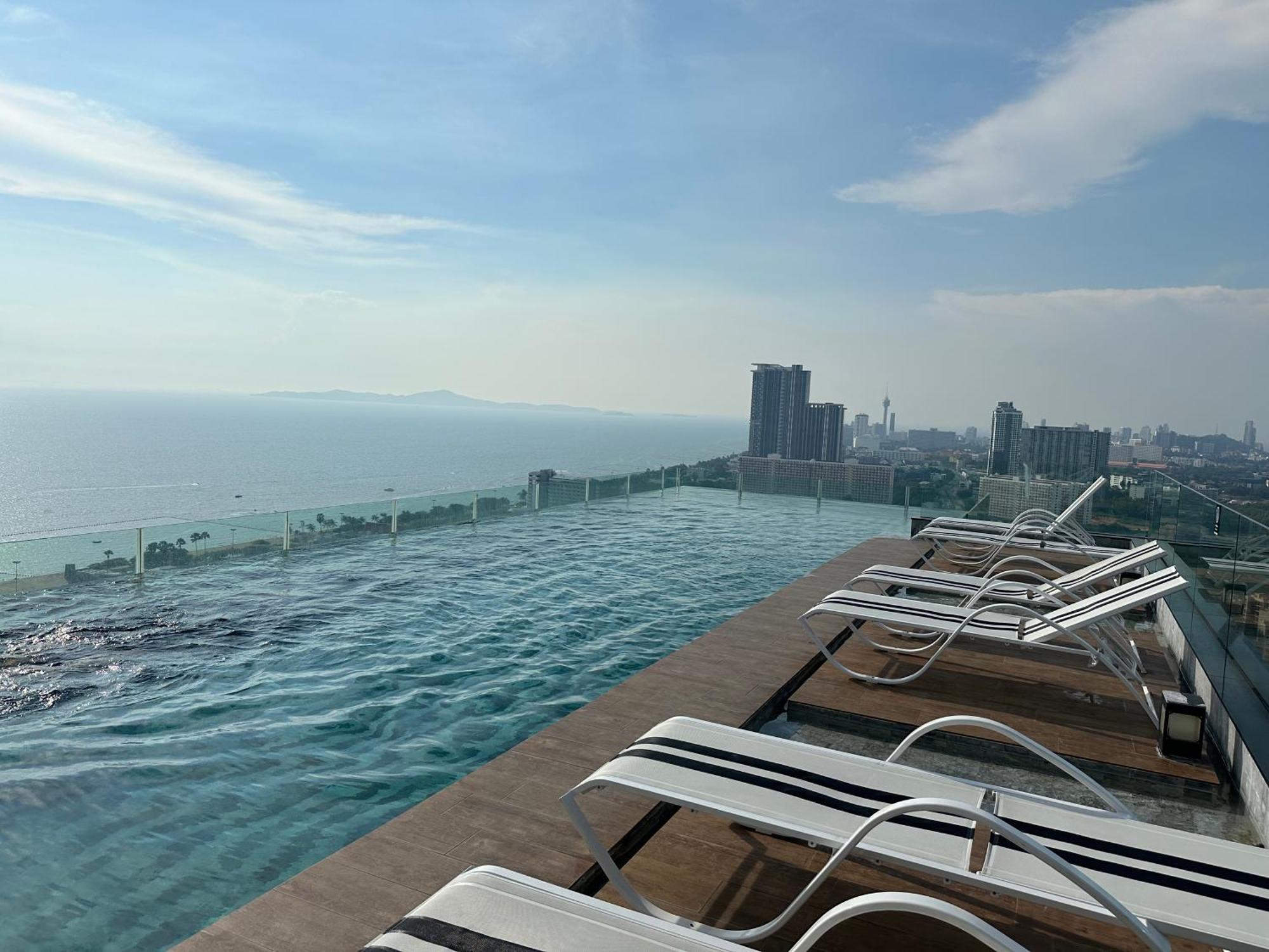 芭提雅高层海景奢华公寓the Riviera Jomtien生香家直达海滩2704 Екстер'єр фото