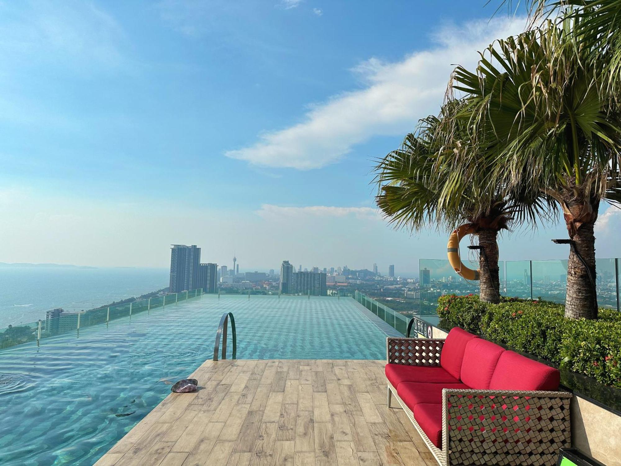 芭提雅高层海景奢华公寓the Riviera Jomtien生香家直达海滩2704 Екстер'єр фото