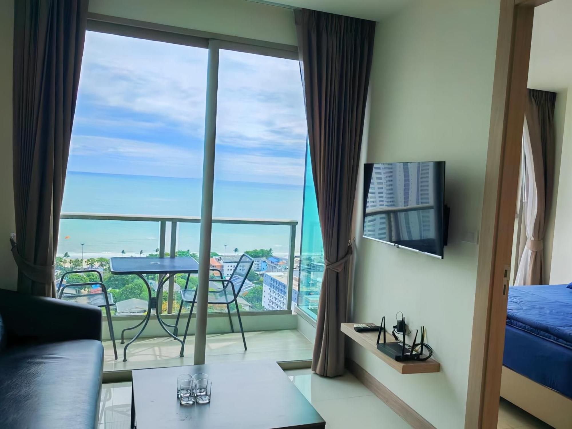 芭提雅高层海景奢华公寓the Riviera Jomtien生香家直达海滩2704 Екстер'єр фото
